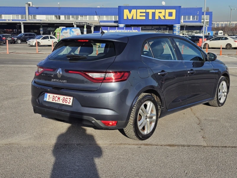 Renault Megane 1.5DCi, снимка 7 - Автомобили и джипове - 52814347