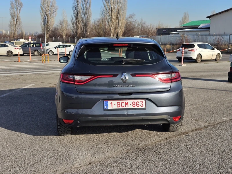 Renault Megane 1.5DCi, снимка 6 - Автомобили и джипове - 52814347