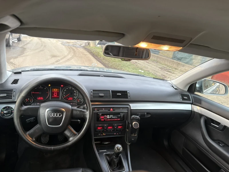 Audi A4, снимка 10 - Автомобили и джипове - 52949976