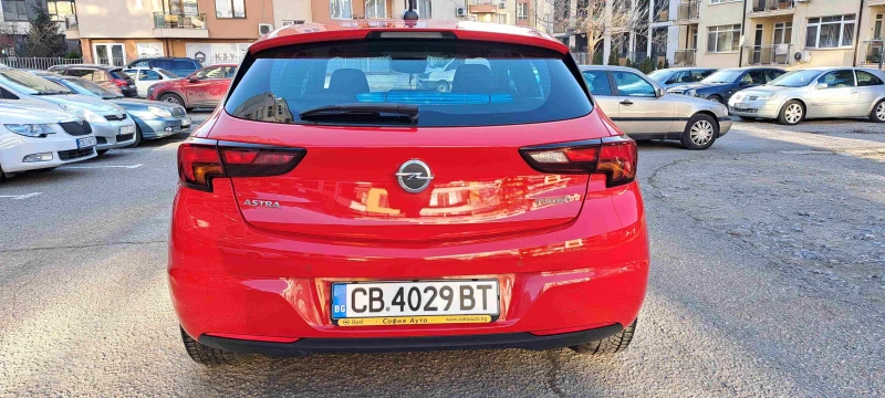 Opel Astra, снимка 8 - Автомобили и джипове - 53181189