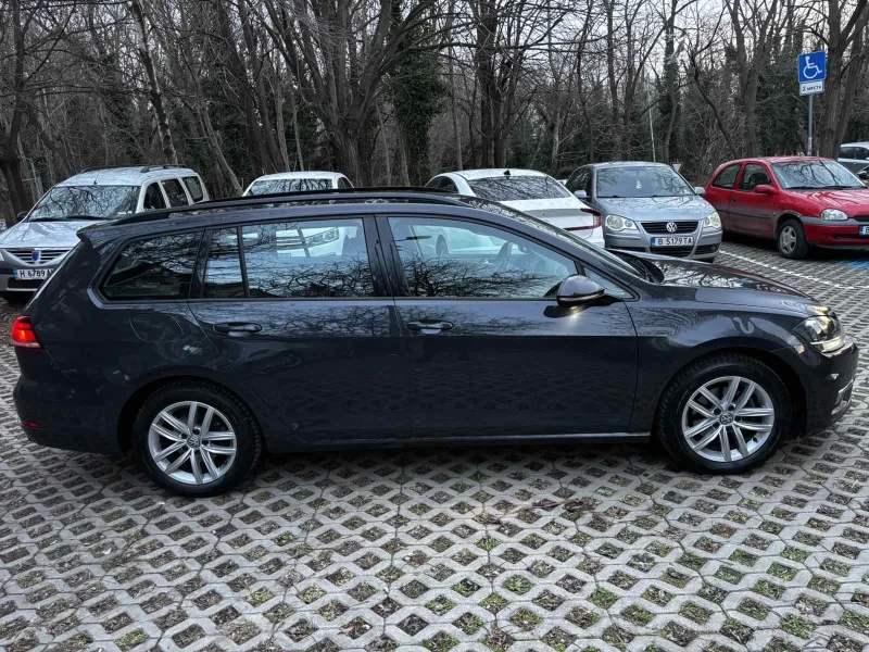 VW Golf, снимка 7 - Автомобили и джипове - 53473795