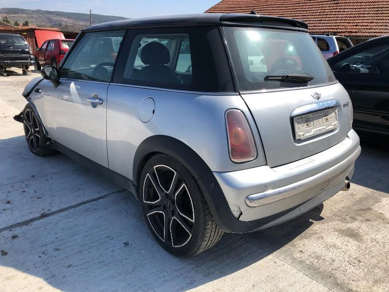 Mini Cooper R50 1.6i, снимка 3 - Автомобили и джипове - 45090017