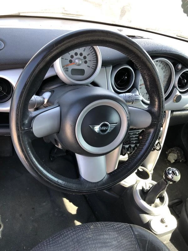 Mini Cooper R50 1.6i, снимка 8 - Автомобили и джипове - 45090017