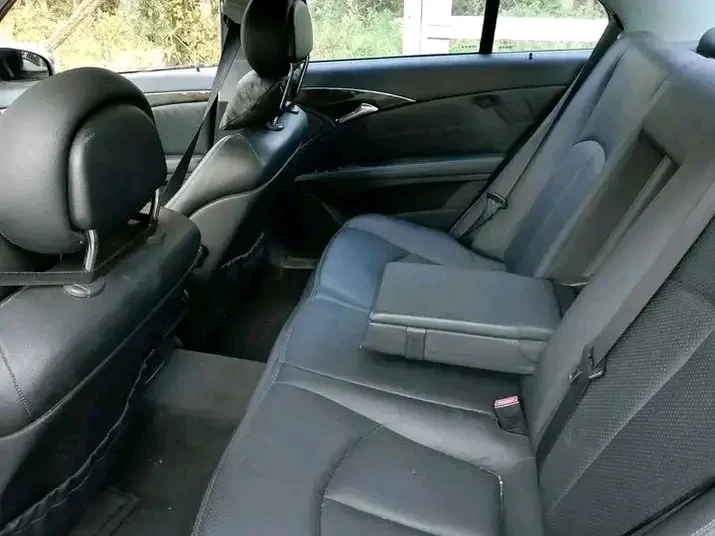 Mercedes-Benz E 270, снимка 4 - Автомобили и джипове - 52900572