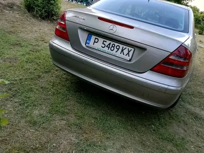 Mercedes-Benz E 270