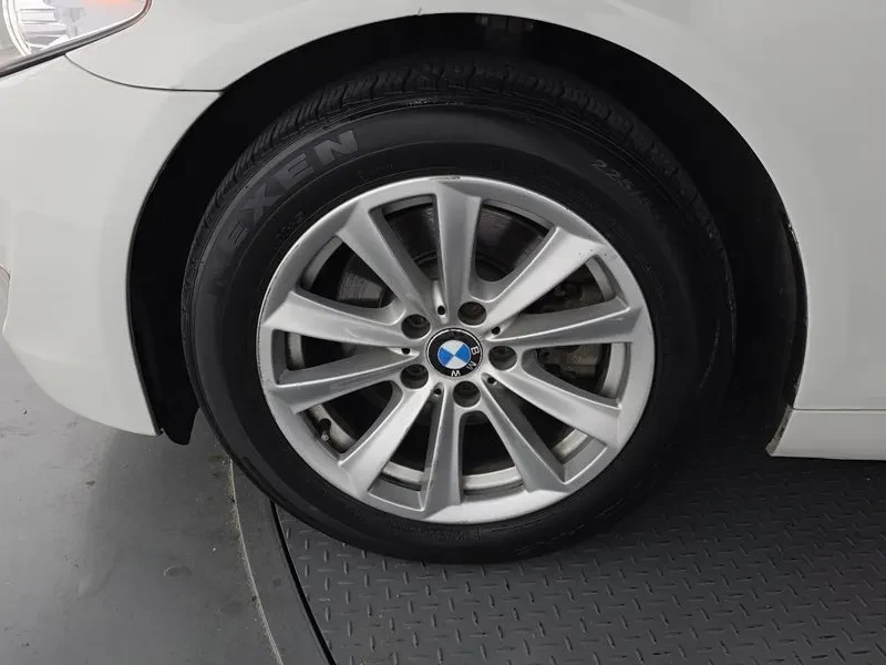 BMW 520 d, снимка 5 - Автомобили и джипове - 53033229