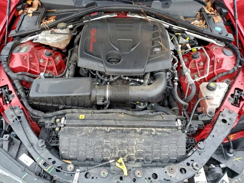 Alfa Romeo Giulia Q4, снимка 11 - Автомобили и джипове - 53211633