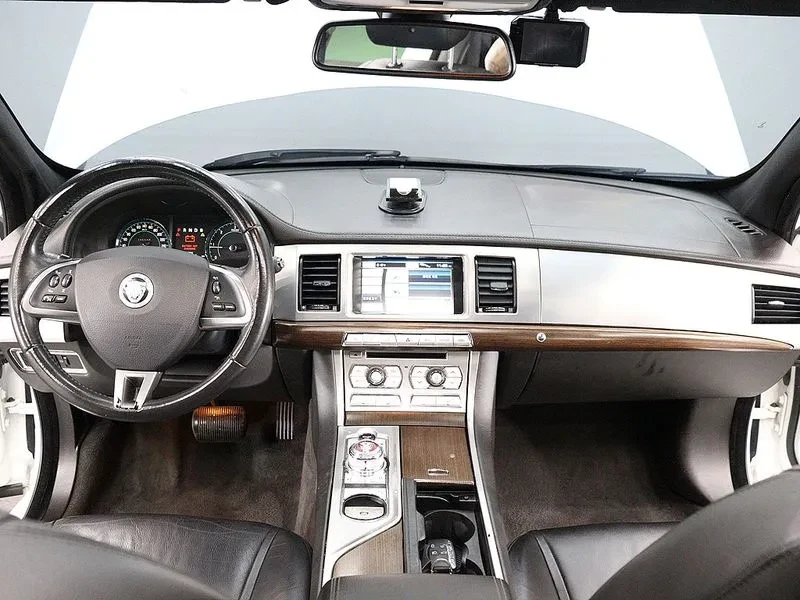 Jaguar Xf 3.0D | Mobile.bg � ����������� 15