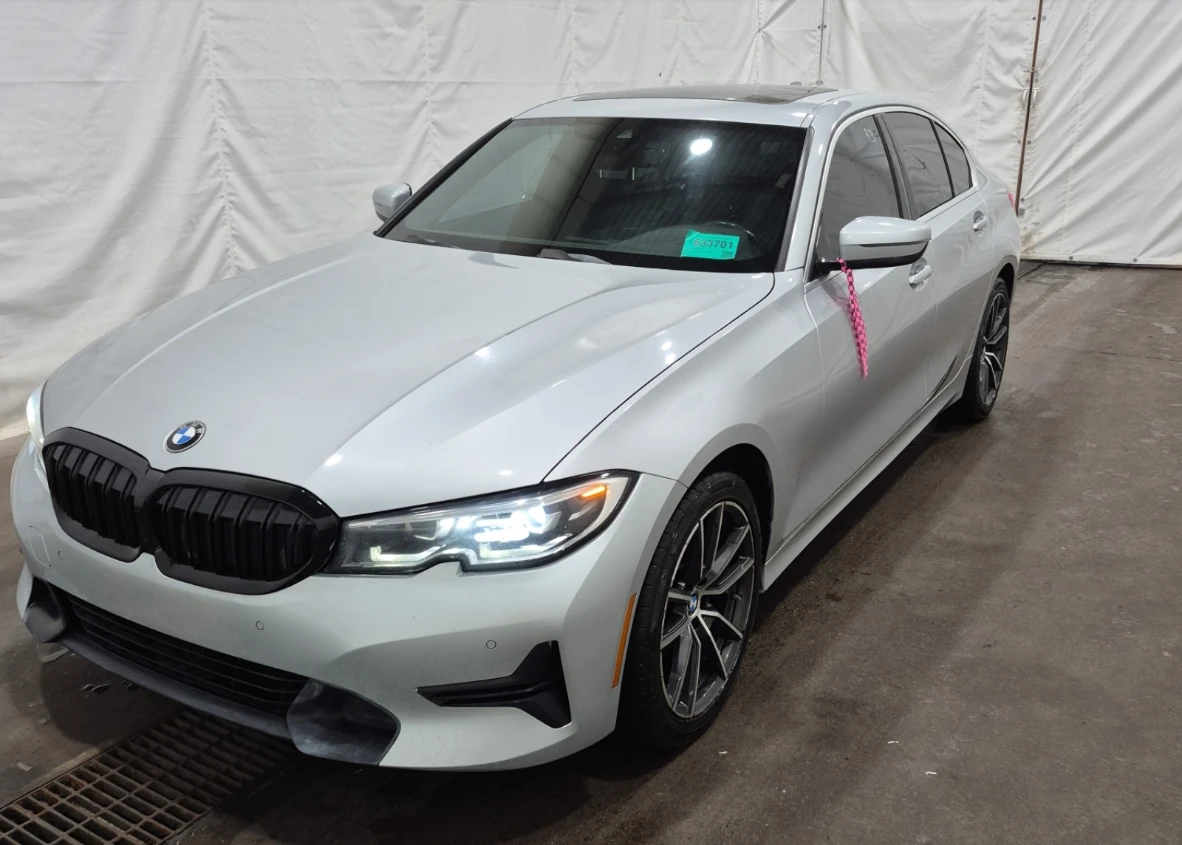 BMW 330 XDRIVE, снимка 1