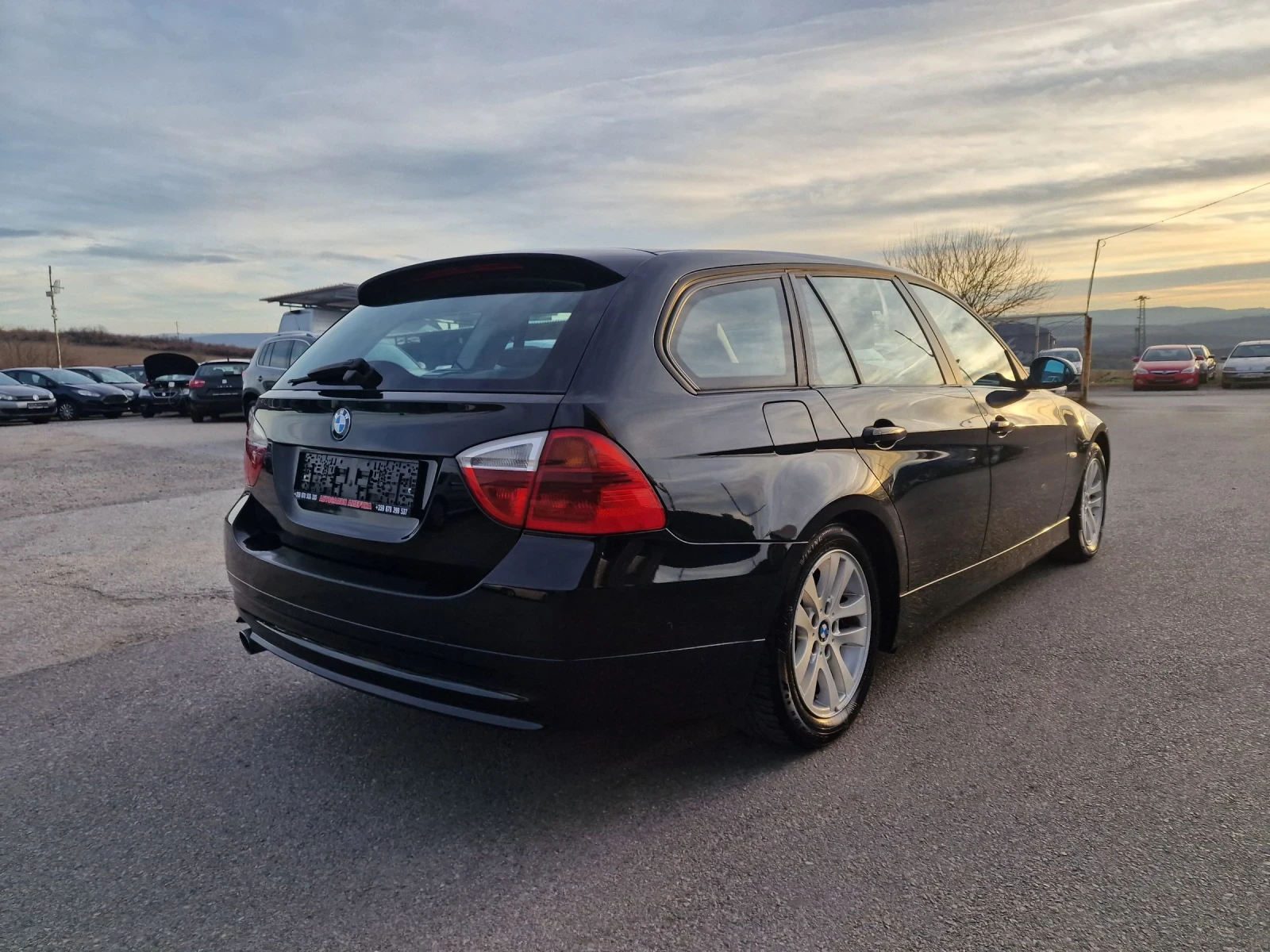 BMW 318 2.0i - изображение 6