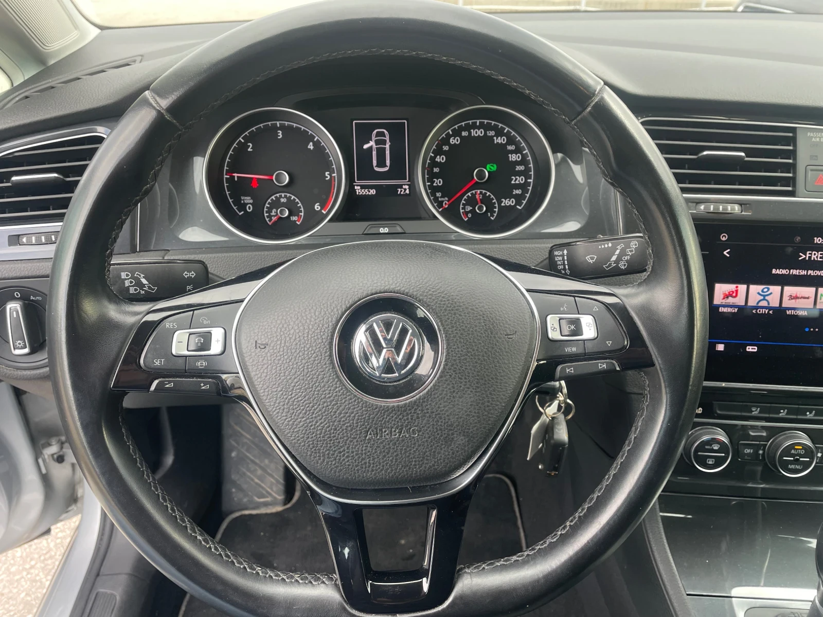 VW Golf 1.6 TDi Comfort line - изображение 7