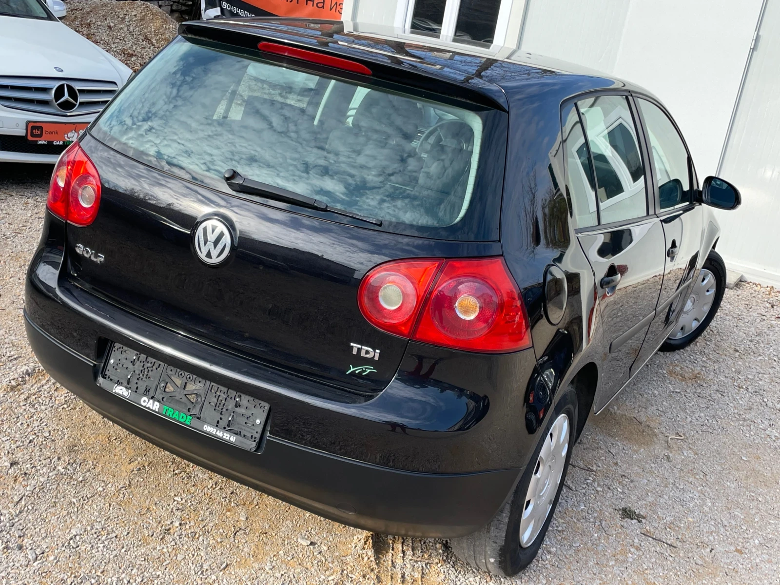 VW Golf 1.9TDI/105/Черен/Клима/ - изображение 4