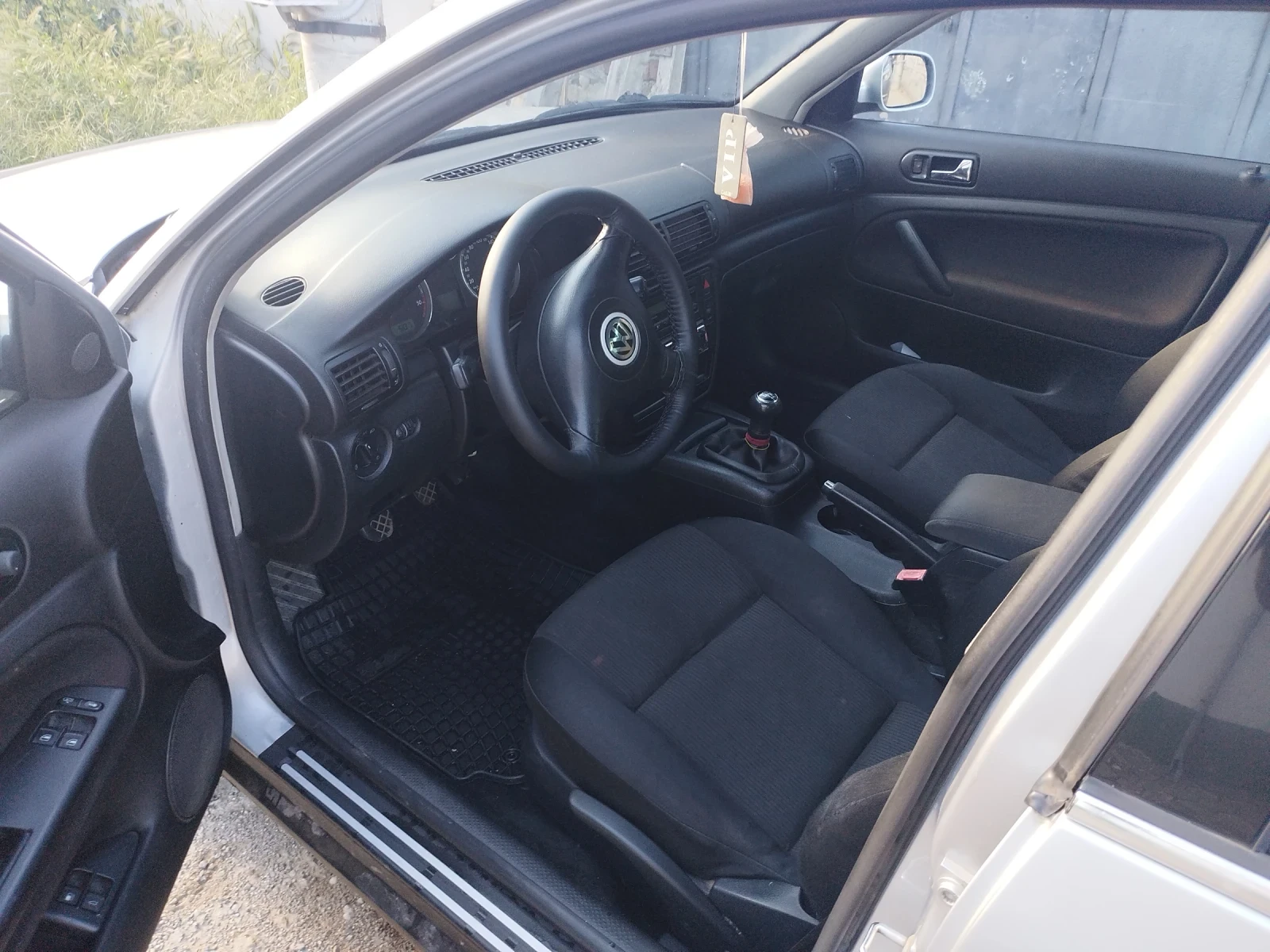 VW Passat  - изображение 4