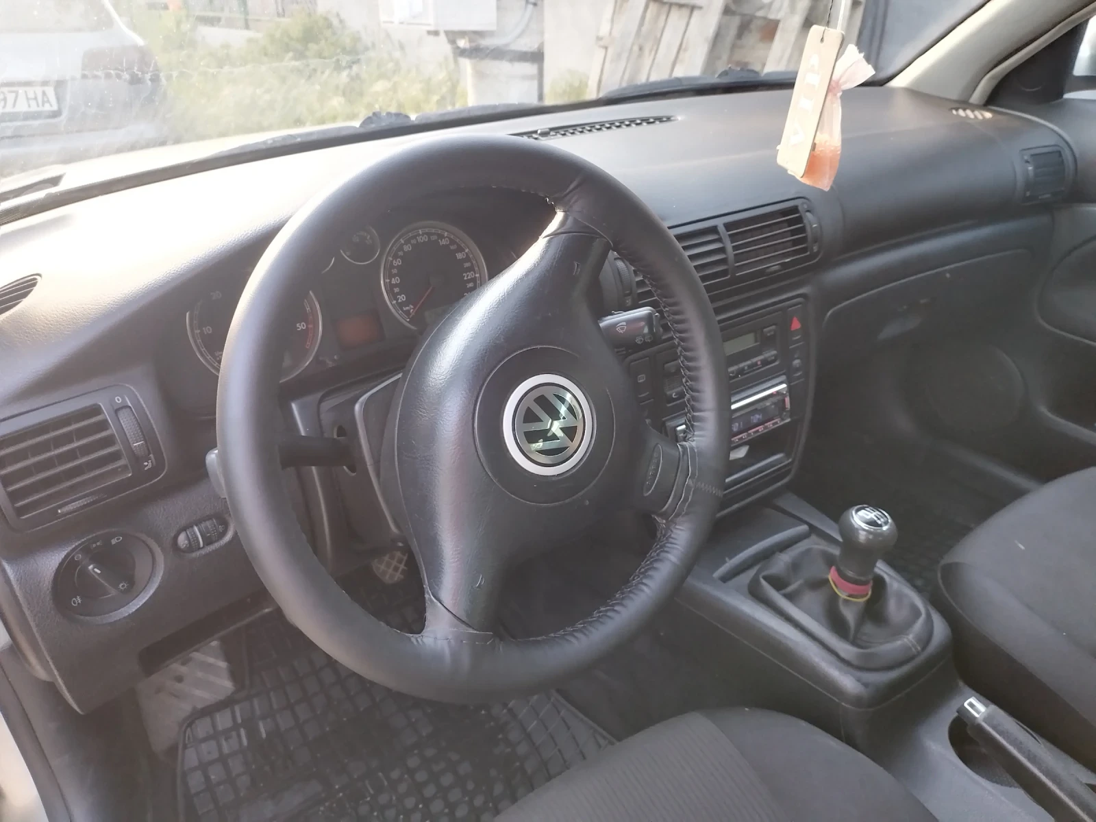 VW Passat  - изображение 5