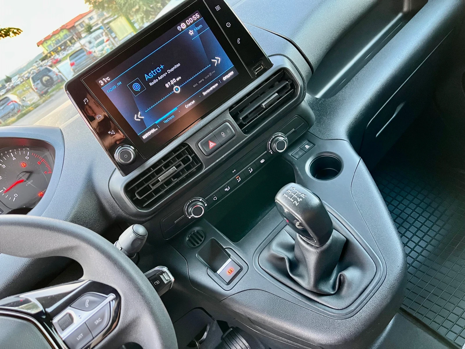 Peugeot Partner 1.5 Blue-HDI - изображение 10