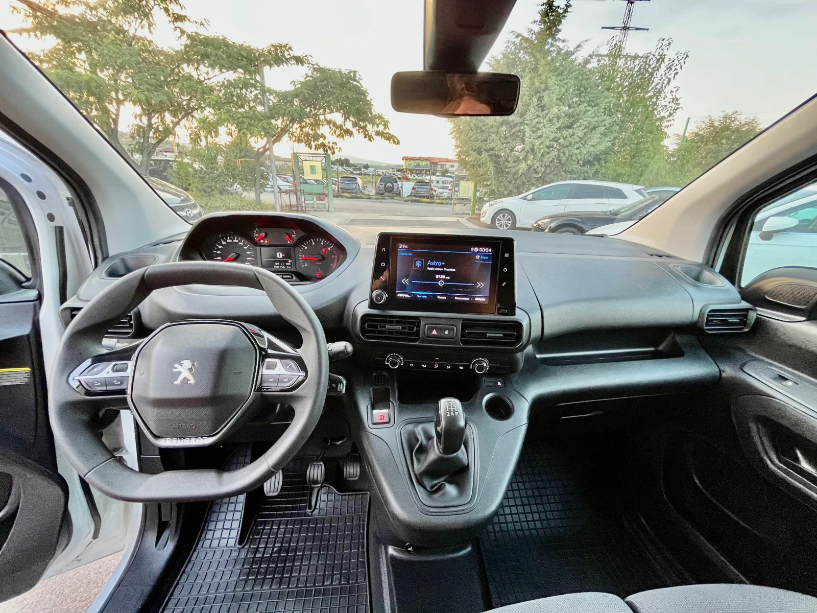 Peugeot Partner 1.5 Blue-HDI - изображение 7