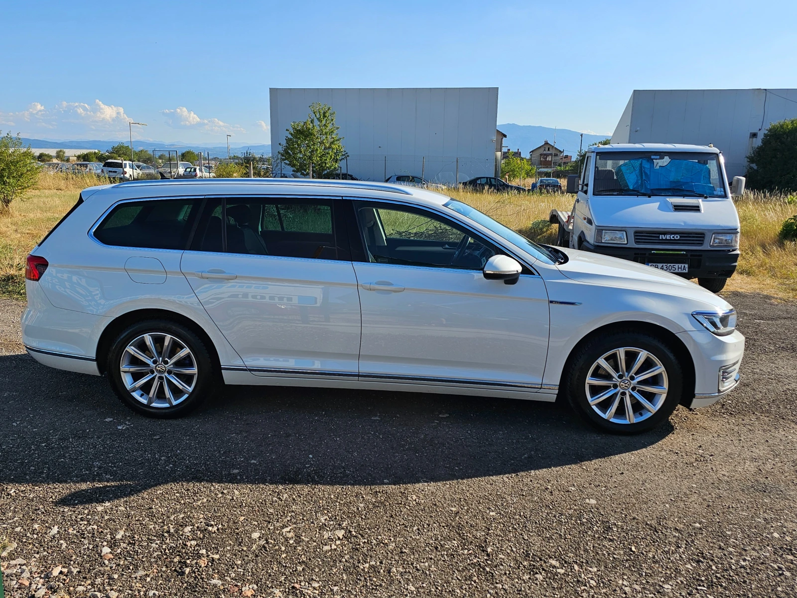 VW Passat plug-in hybrid 1.4i - изображение 5