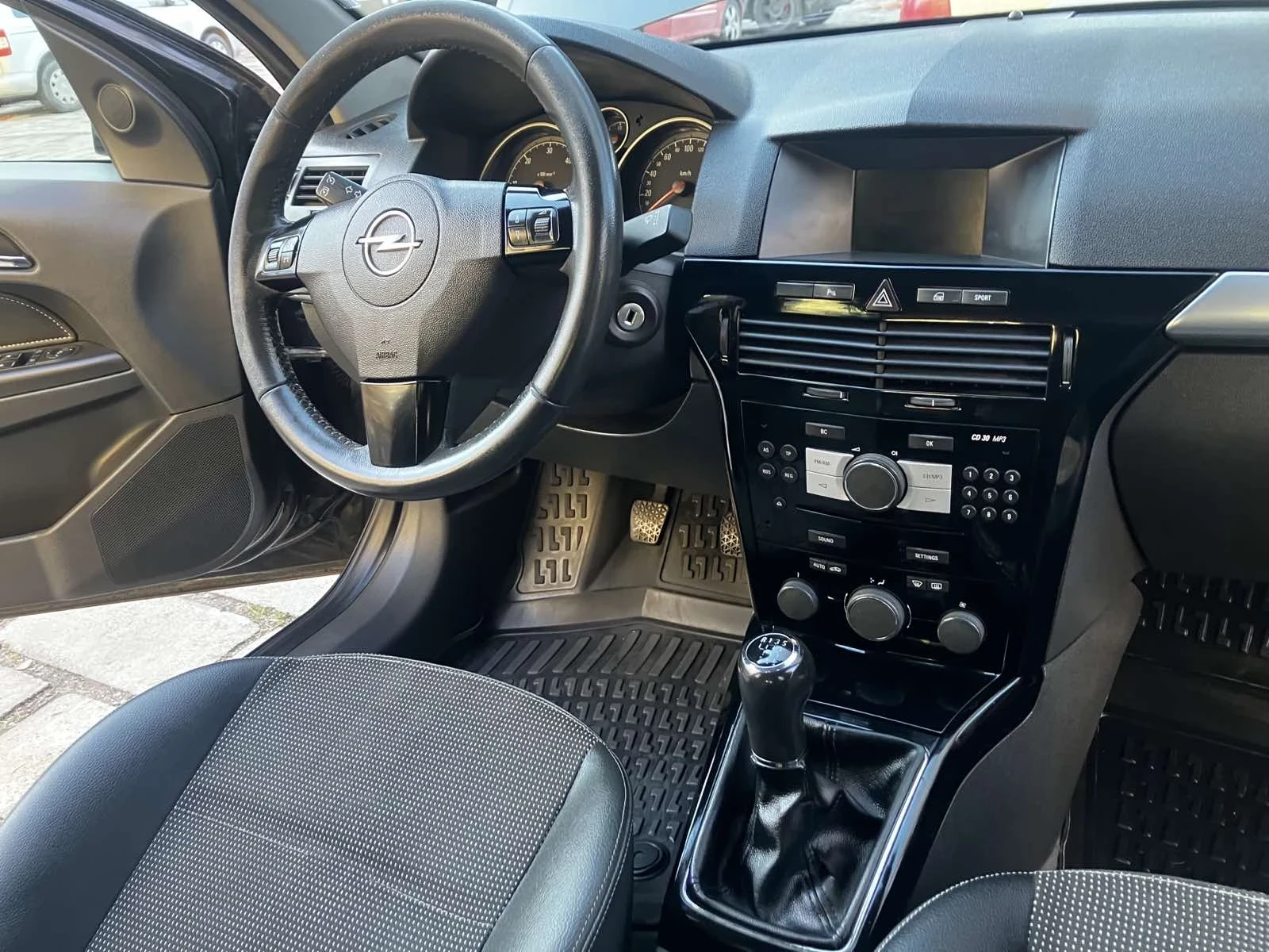 Opel Astra  - изображение 8