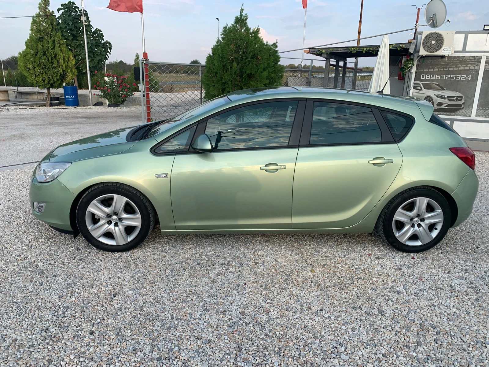 Opel Astra 2.0CDTI - изображение 4