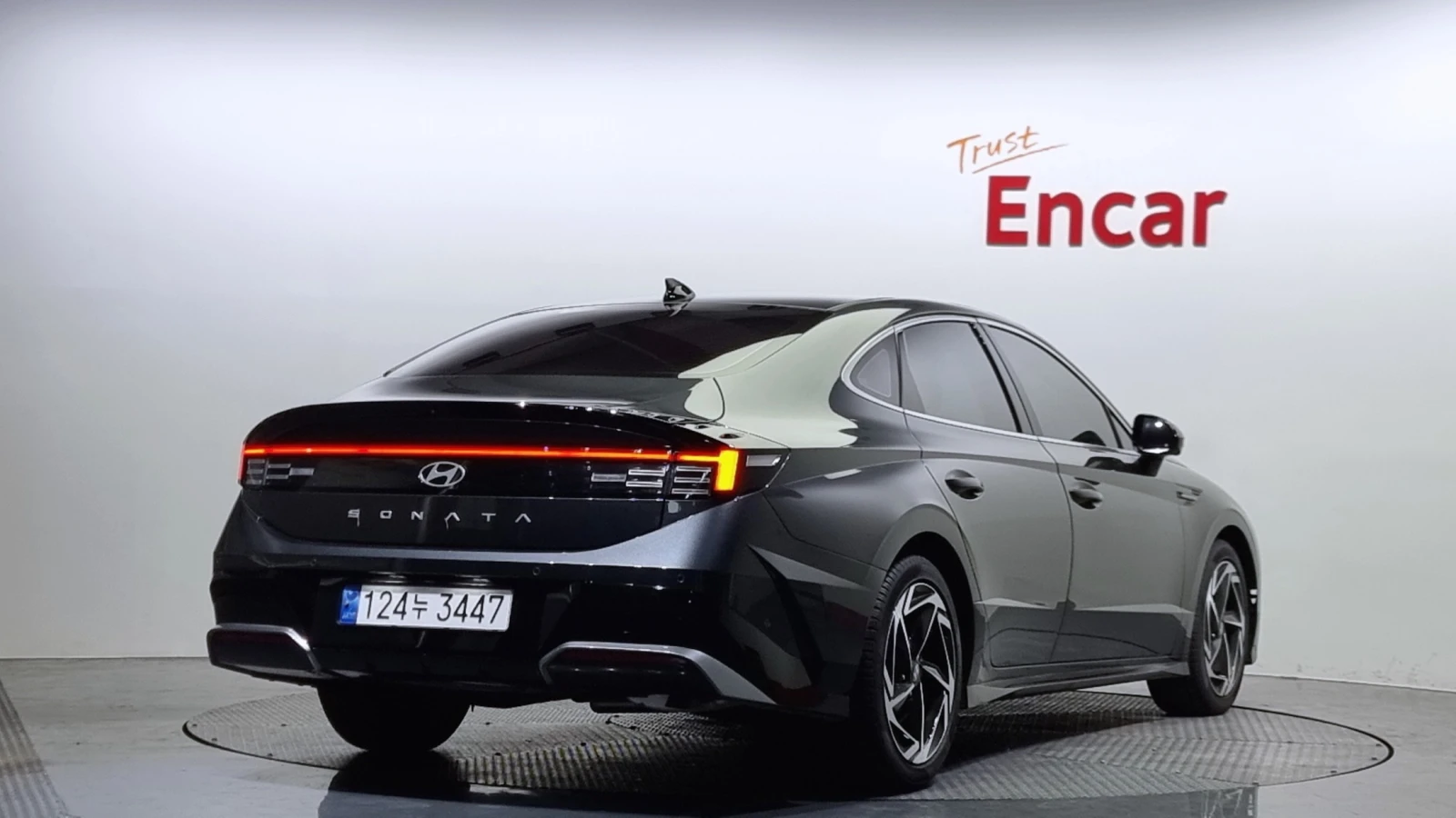 Hyundai Sonata 2.0 The Edge НОВА 8к км - изображение 3