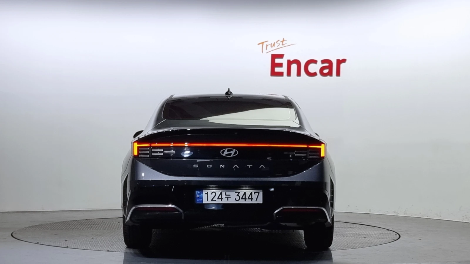 Hyundai Sonata 2.0 The Edge НОВА 8к км - изображение 4