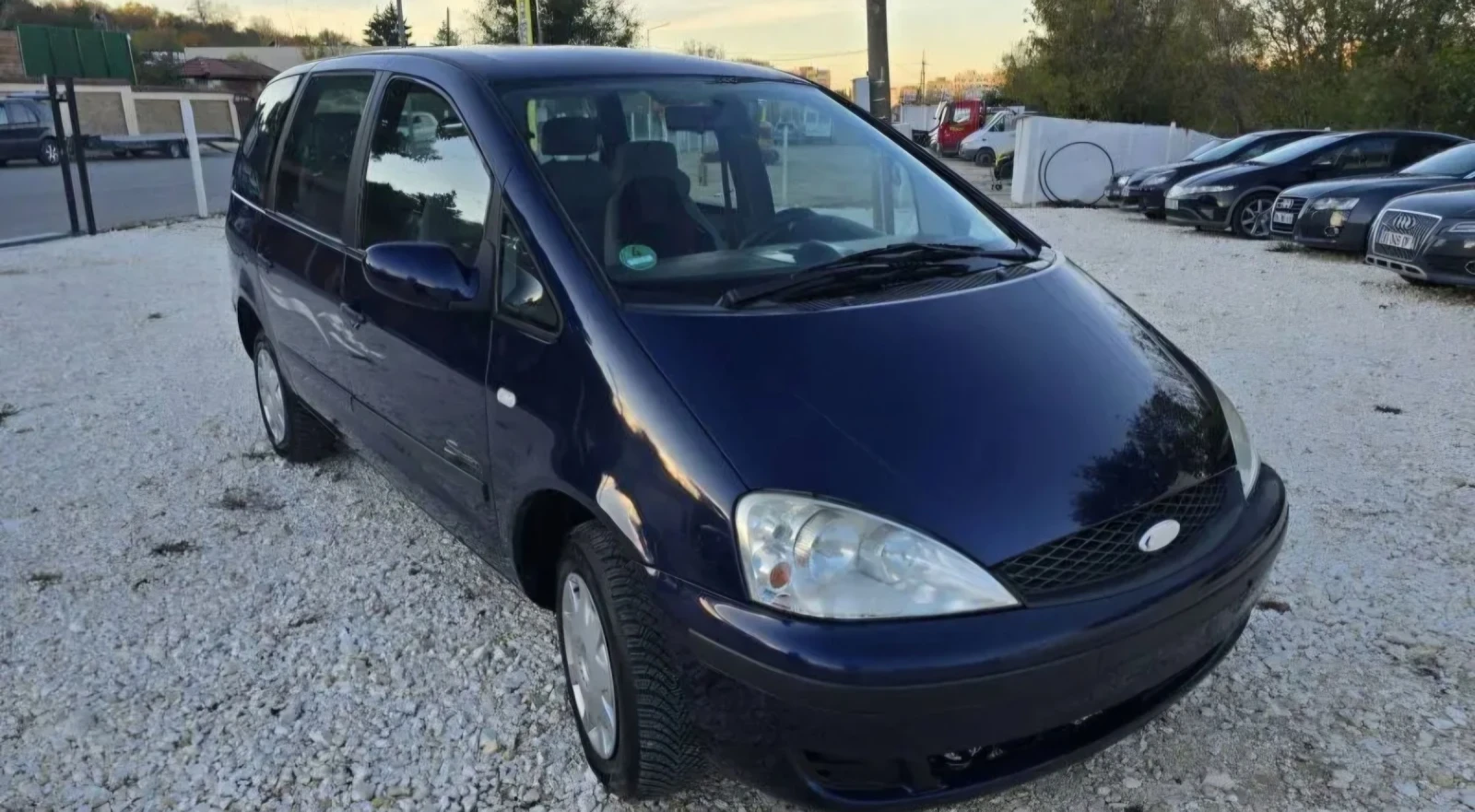 Ford Galaxy  - изображение 2