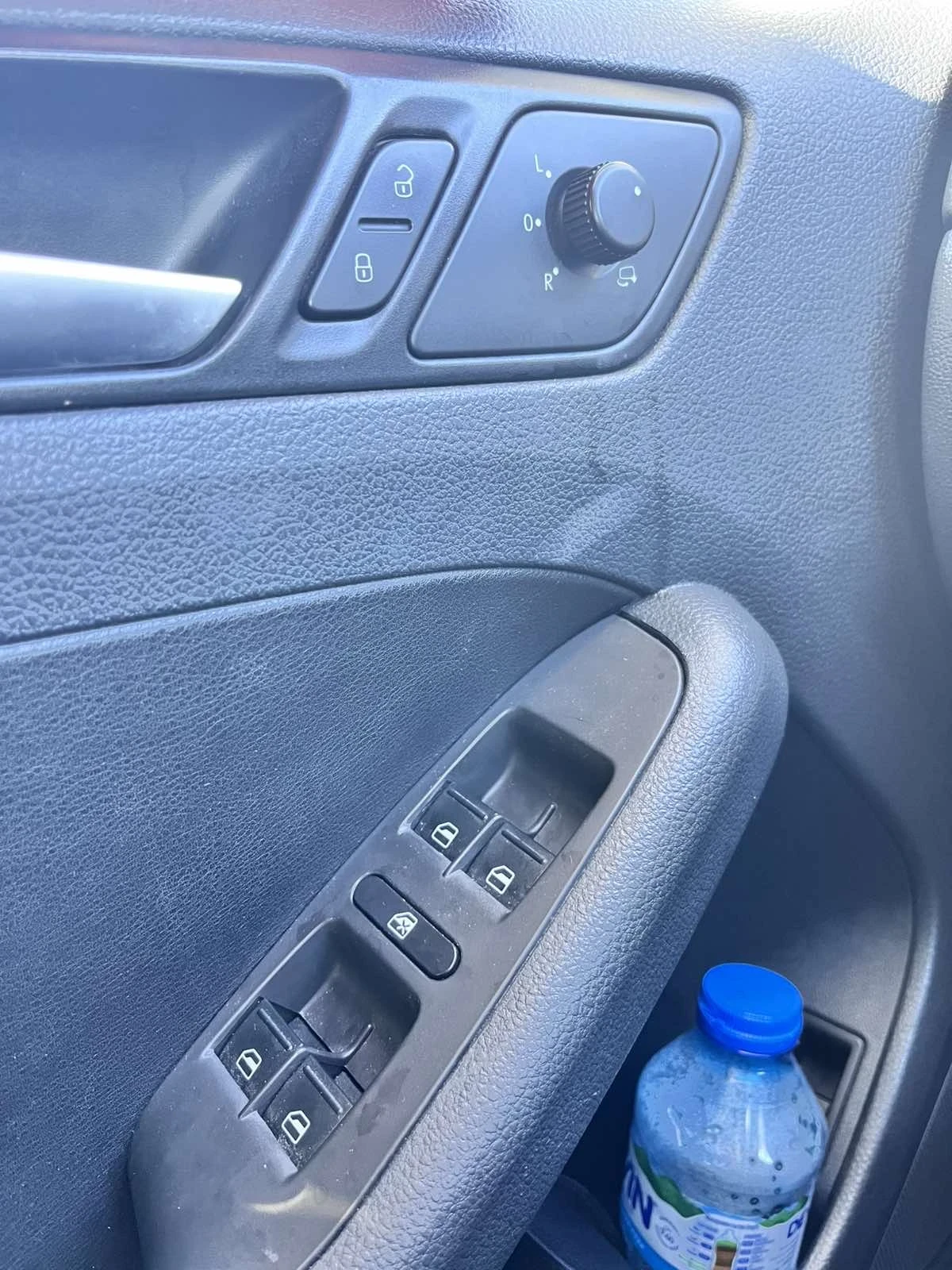 VW Jetta 1.6TDI 7DSG Highline | Mobile.bg � ����������� 13