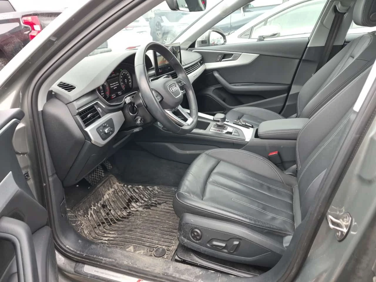 Audi A4 45TFSI S-Line * Без инциденти * Дигитално табло * , снимка 7 - Автомобили и джипове - 54063155