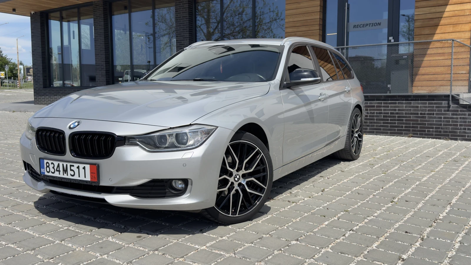 BMW 318, снимка 2 - Автомобили и джипове - 54303132