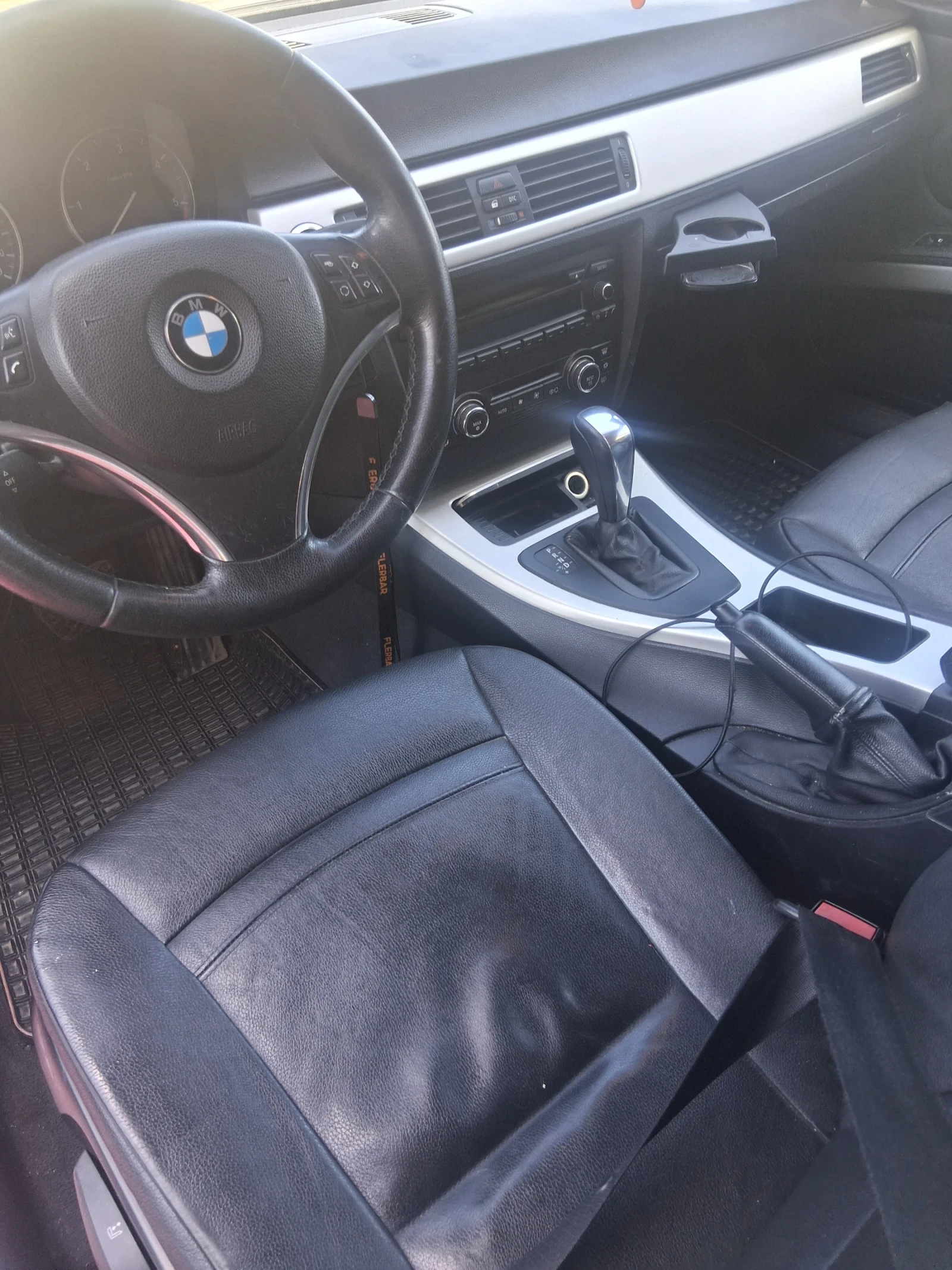 BMW 320, снимка 5 - Автомобили и джипове - 54359704