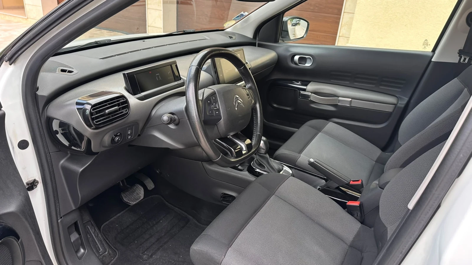 Citroen C4 Cactus 1.5 HDI  AVTOMAT, снимка 9 - Автомобили и джипове - 54769817
