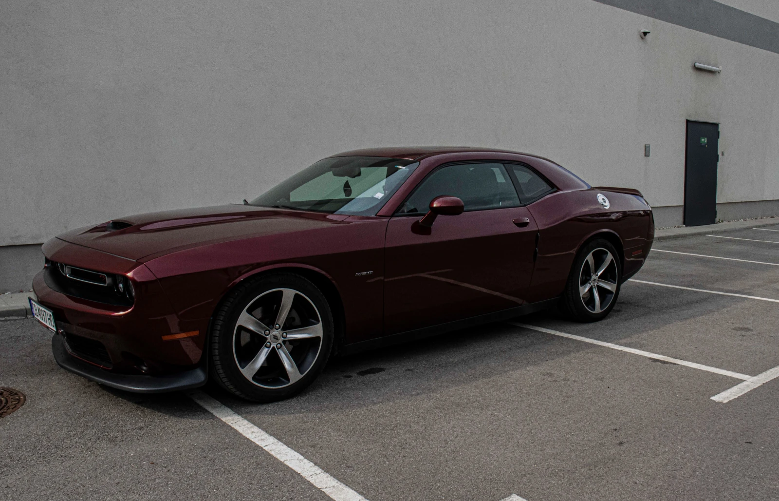 Dodge Challenger R/T 5.7 HEMI V8