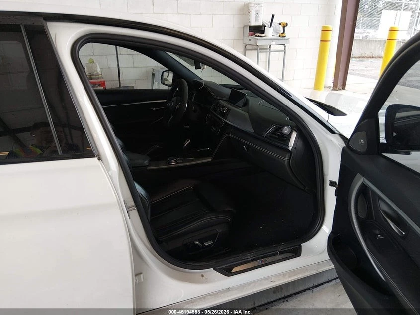 BMW 340 xDrive Автокредит Цена до България, снимка 11 - Автомобили и джипове - 55132709