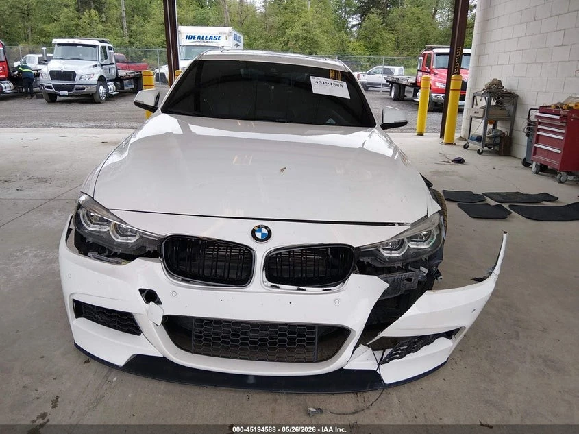 BMW 340 xDrive Автокредит Цена до България, снимка 2 - Автомобили и джипове - 55132709