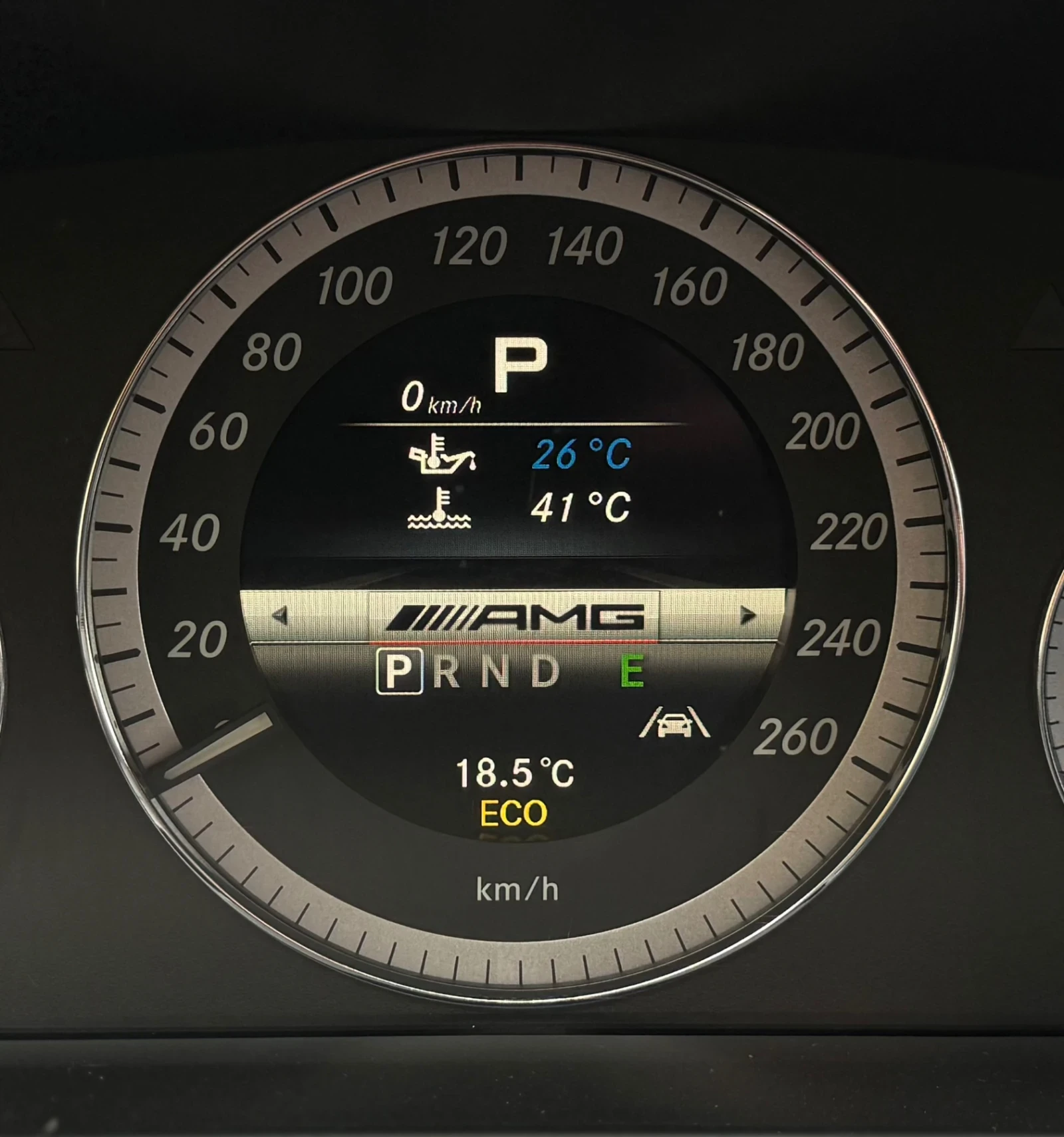 Mercedes-Benz E 350 E300CDI 231PS AMG СПОРТ САЛОН ДИСТРОНИК , снимка 13 - Автомобили и джипове - 55406098