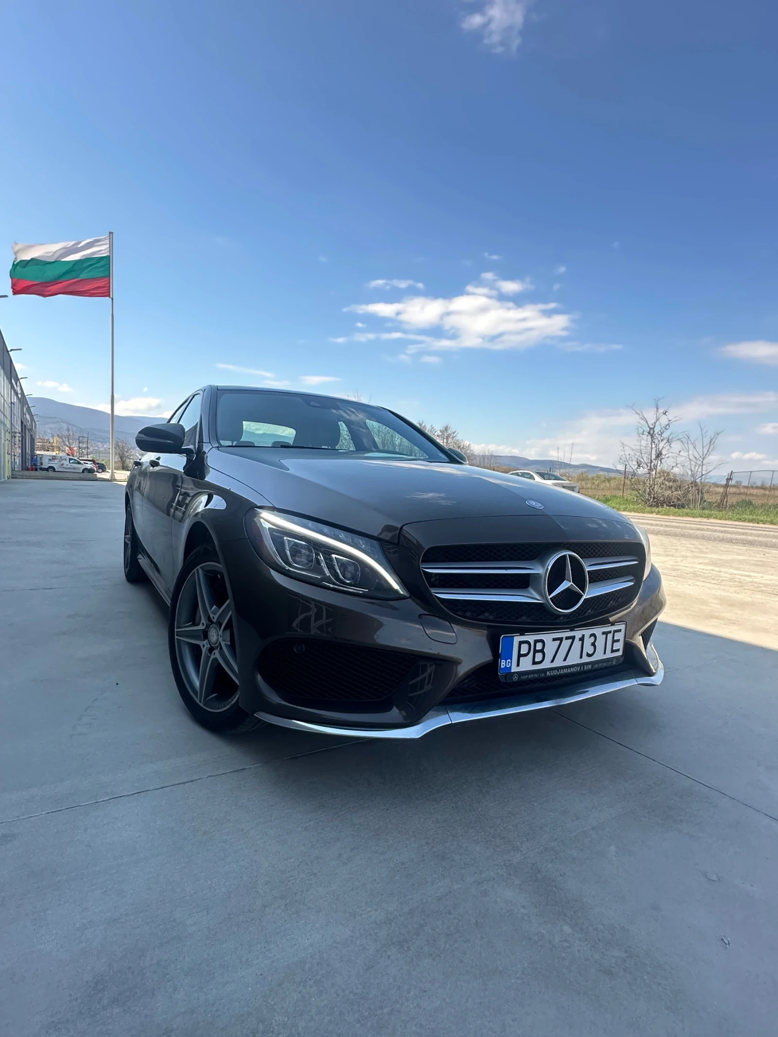 Mercedes-Benz C 300 4MATIC, снимка 2 - Автомобили и джипове - 55645245