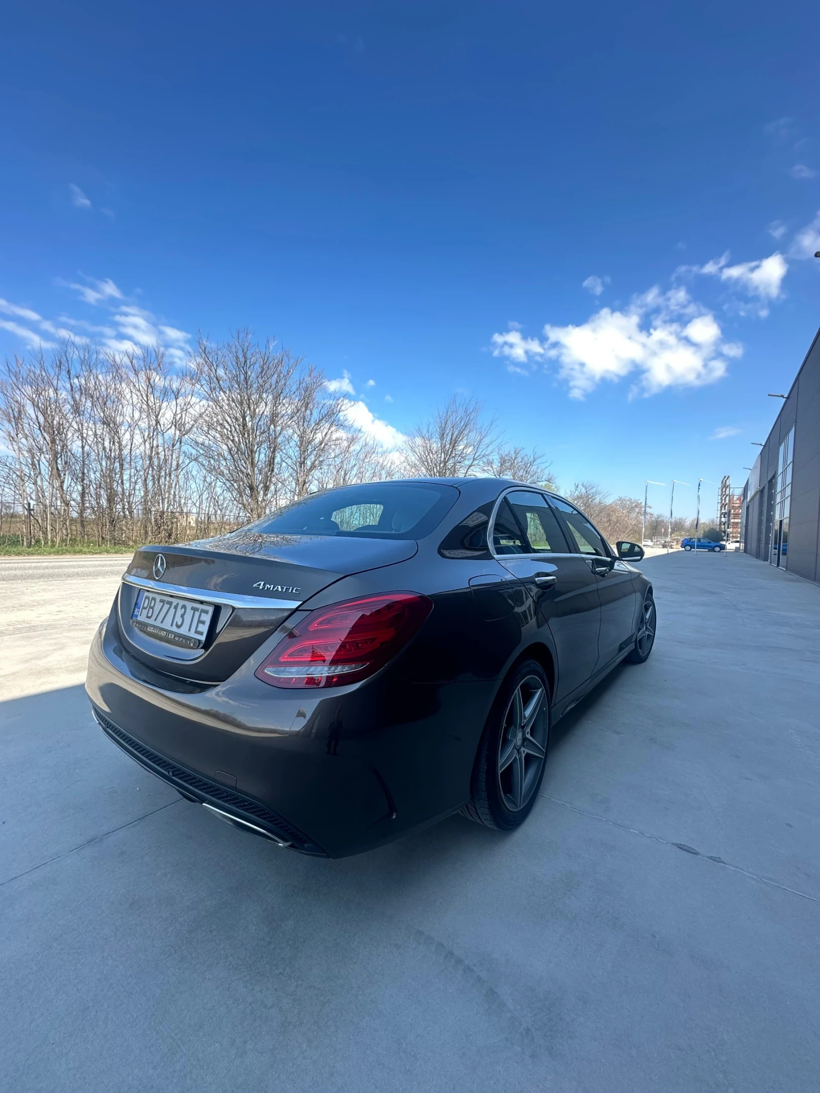 Mercedes-Benz C 300 4MATIC, снимка 7 - Автомобили и джипове - 55645245