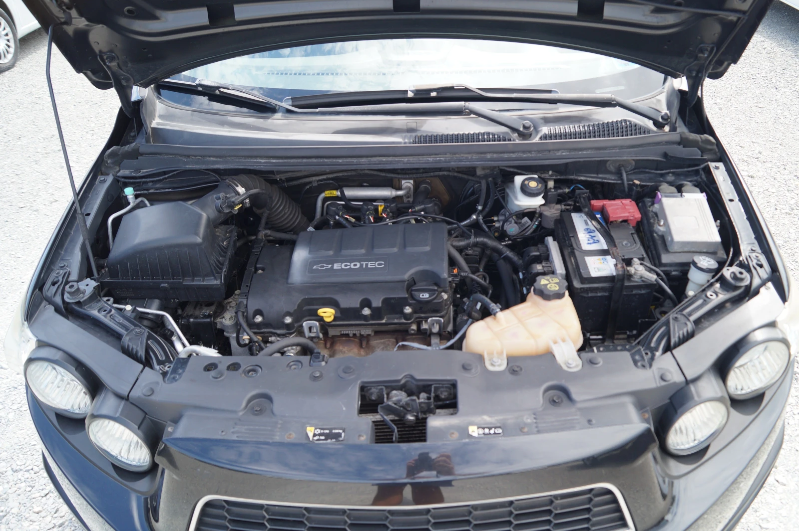 Chevrolet Aveo 1.2i ГАЗ, снимка 11 - Автомобили и джипове - 55909880