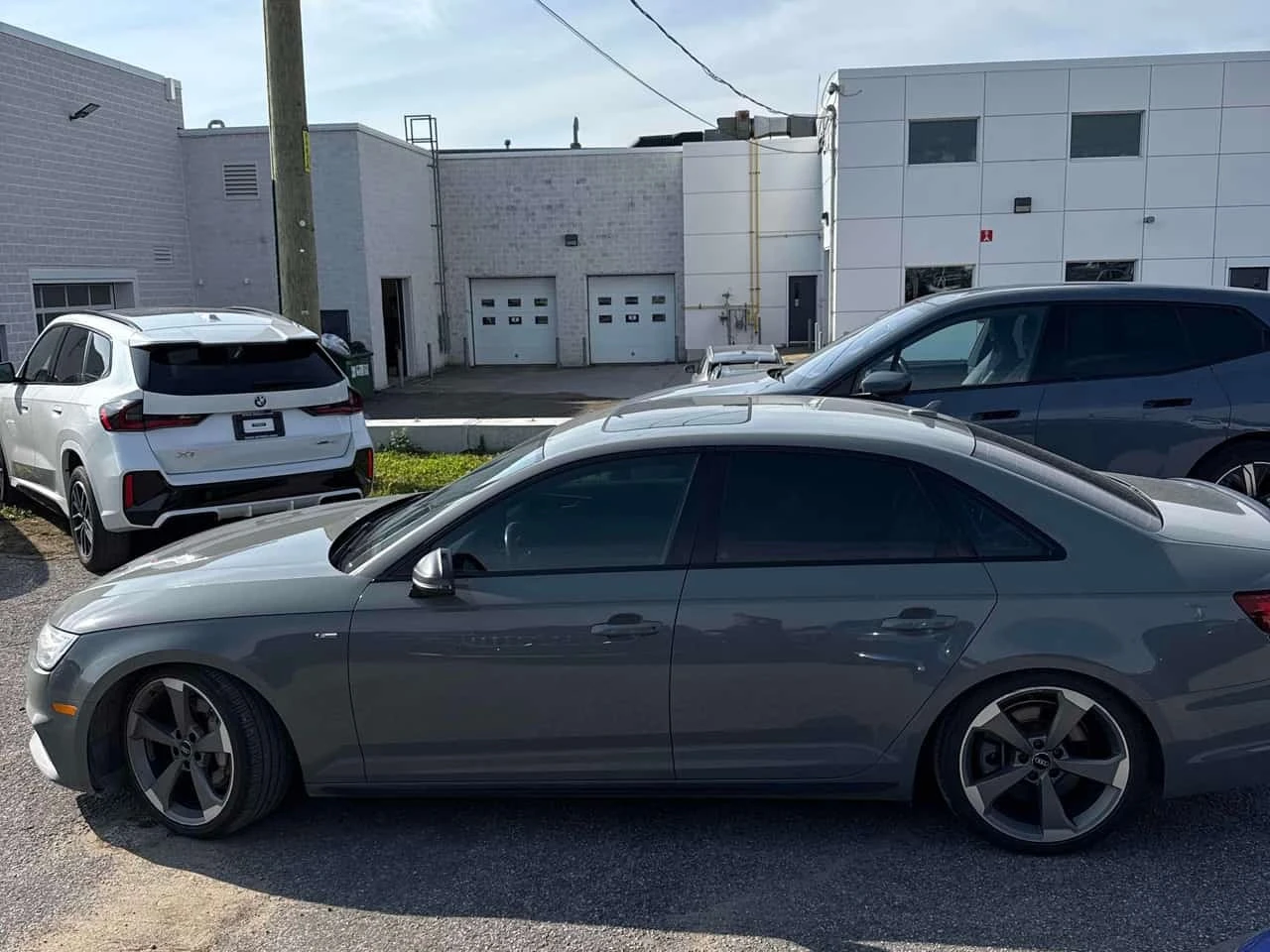 Audi A4 Progressiv | CARFAX | БЕЗ ИНЦИДЕНТИ, снимка 3 - Автомобили и джипове - 56321937