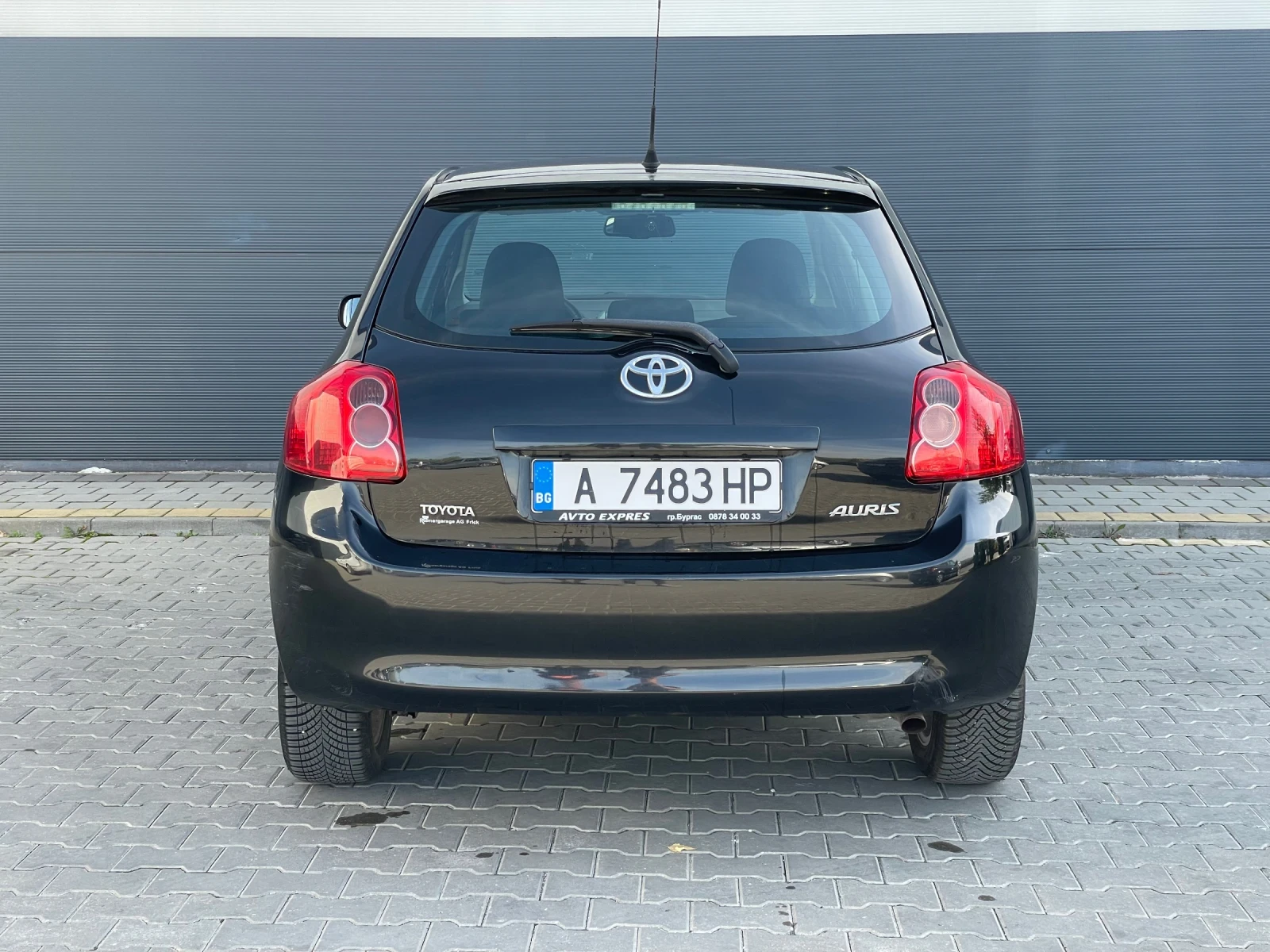 Toyota Auris 1.6 VVT-i ТОП, снимка 6 - Автомобили и джипове - 56730097