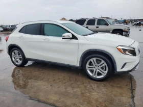  Mercedes-Benz GLA 25...