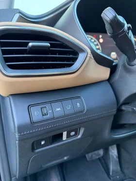 Hyundai Santa fe Plug-In AWD Premium Lux - 67900 лв. / 34716.72 € - 73565706 12