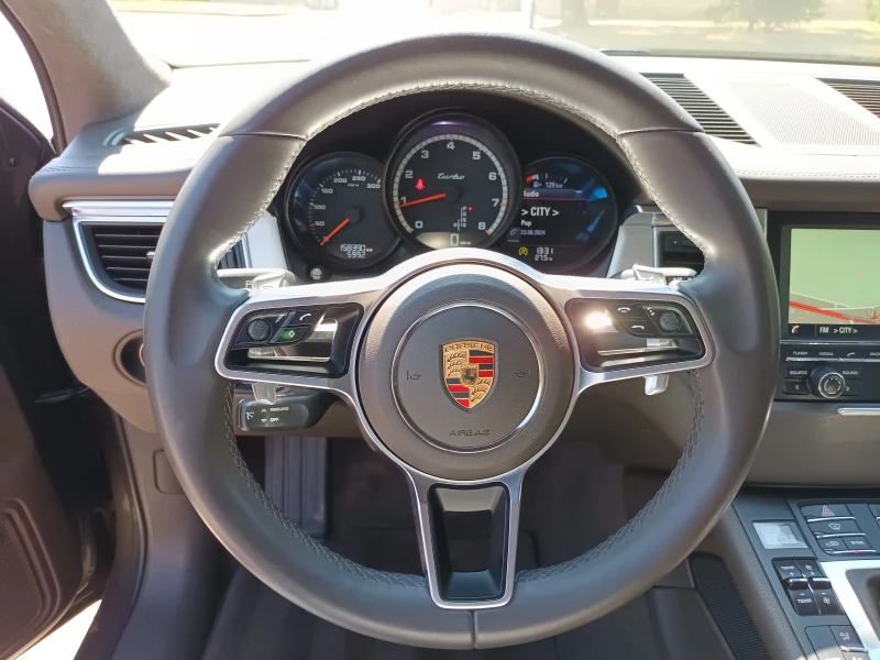 Porsche Macan TURBO/400к.с./ПАНОРАМА, снимка 14 - Автомобили и джипове - 47001681