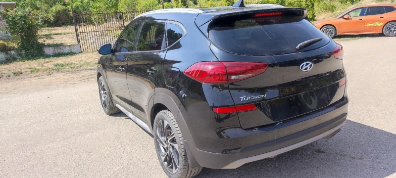 Hyundai Tucson, снимка 5 - Автомобили и джипове - 48036399