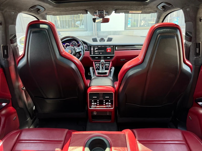 Porsche Cayenne Turbo 4.0 V8 (550 кс), снимка 14 - Автомобили и джипове - 53256670