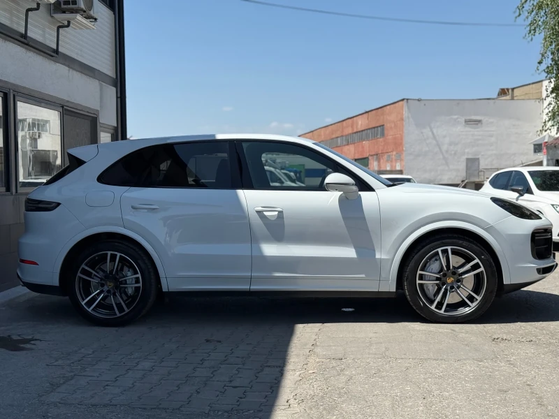 Porsche Cayenne Turbo 4.0 V8 (550 кс), снимка 4 - Автомобили и джипове - 53256670