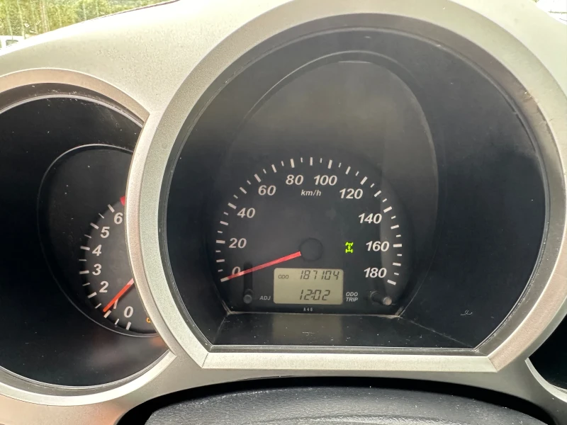 Daihatsu Terios 1.5 I 4WD 105kc, снимка 9 - Автомобили и джипове - 51456783