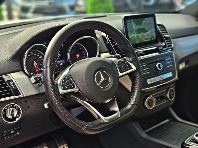 Mercedes-Benz GLE Coupe 350AMG/GERMANY/360CAMERA/PANO/HARMAN/CAR PLAY/LIZI, снимка 10 - Автомобили и джипове - 52121559