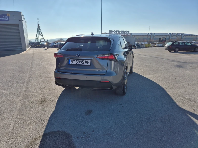 Lexus NX 300h 4X4, снимка 6 - Автомобили и джипове - 52806015