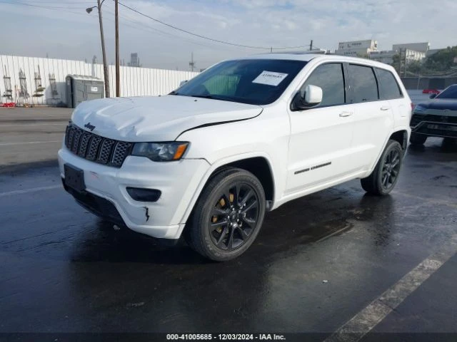 Jeep Grand cherokee ИЗПЪЛНЕНИЕ ALTITUDE* 4X4* , снимка 1 - Автомобили и джипове - 48839523